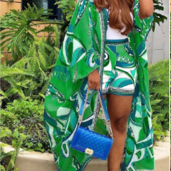 Green Printed Kimono & Shorts Set Vacation Resort Wear Boho Chic - Picture 2 of 6